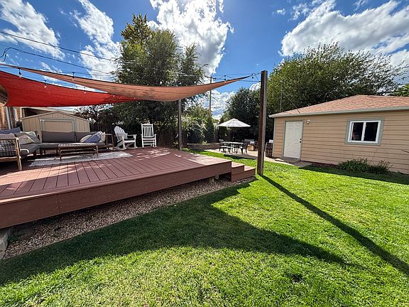 Deck, Backyard, 2 Car Garage
