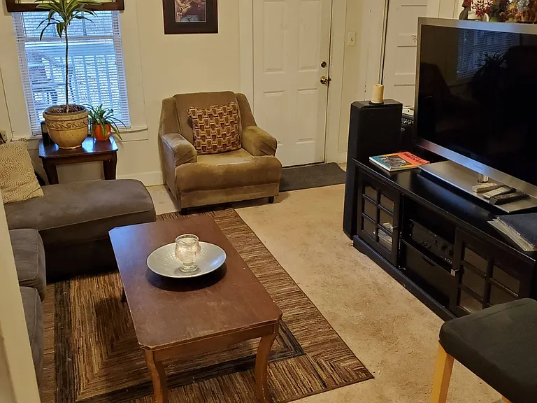 220 Johnson Dr — Photo 10