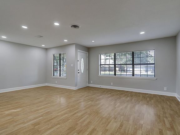 5th image of 7403 Janak Dr
