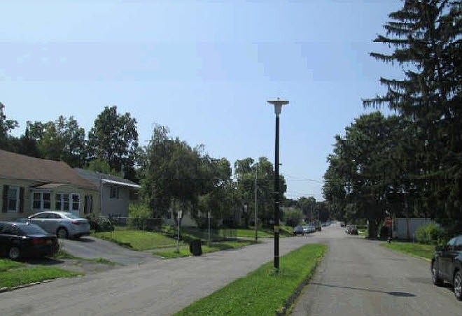 2nd image of 817 6th Ave