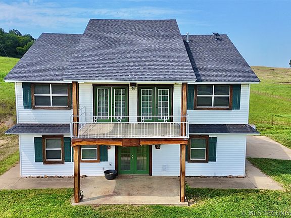 3rd image of 610 SW 7th St