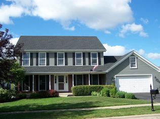 147 Devonshire Dr, Dekalb, IL 60115