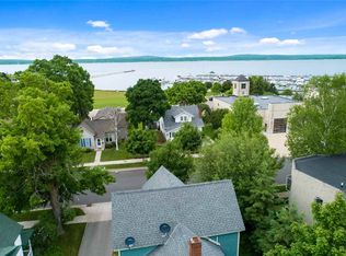 117 W Lake St, Petoskey, MI 49770
