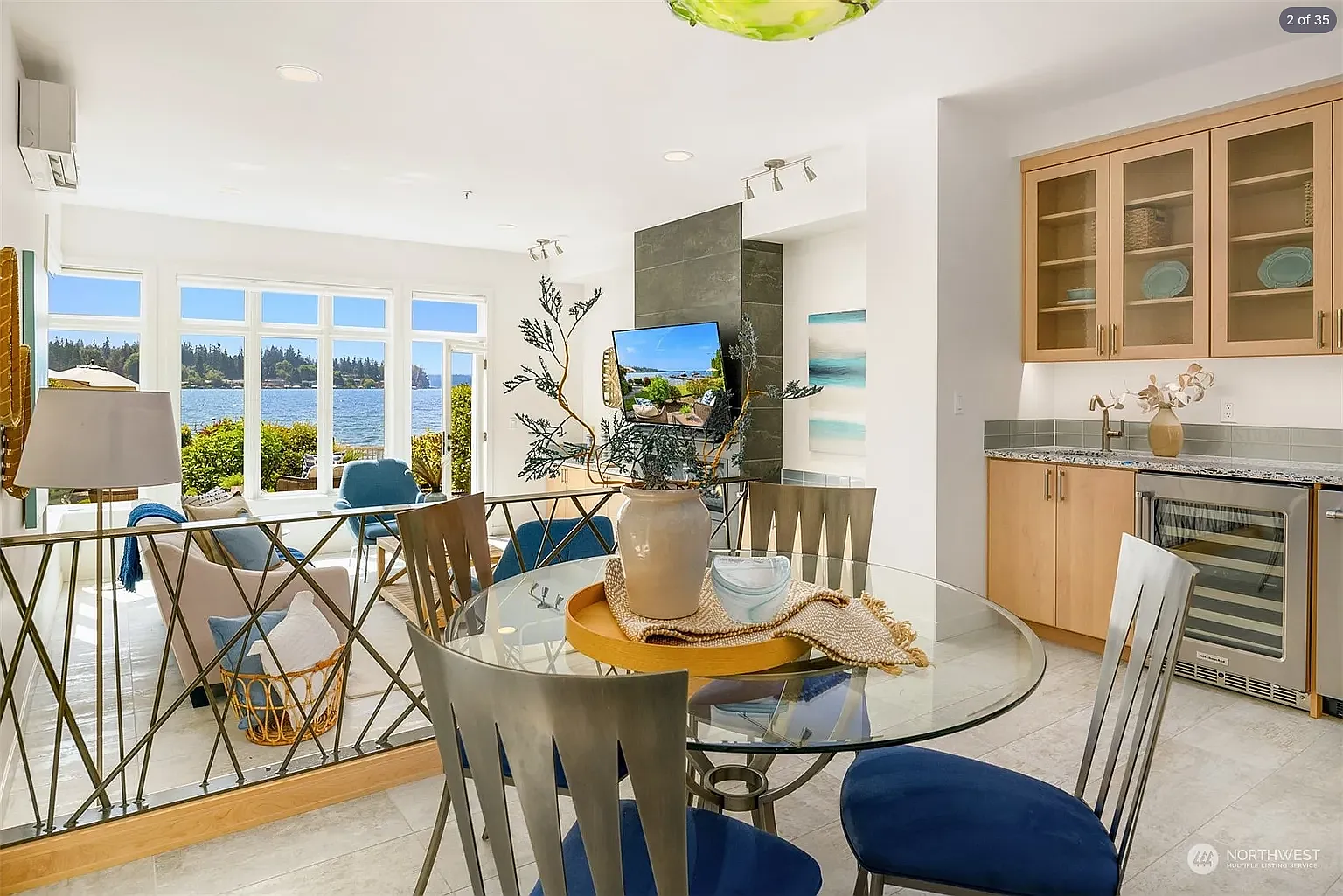 2 bed, 1354 sqft, $5,000 — Photo 2