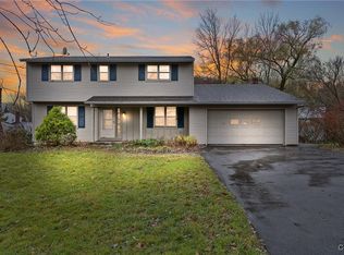 6320 Danbury Dr, Jamesville, NY 13078