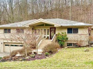 29 Woodhaven Dr, Huntington, WV 25701