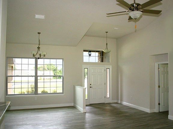 3rd image of 2141 N Heritage Oaks Path