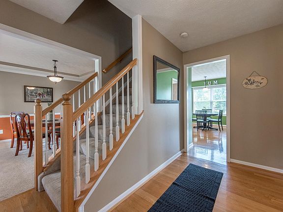 4th image of 3262 Indian Meadows Dr