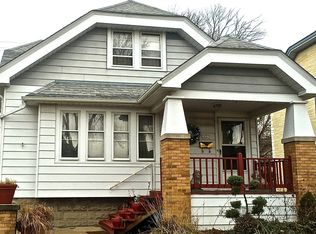 3057 N 57th St, Milwaukee, WI 53210