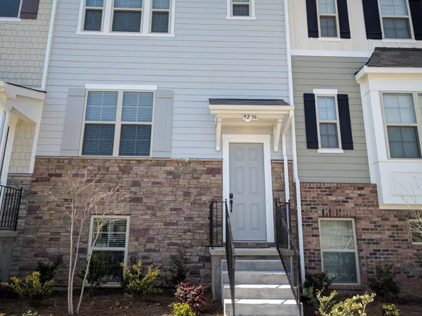 9236 Ainslie Downs St, Charlotte, NC 28273