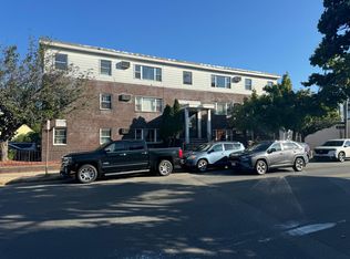 21 Lewis St APT 4, Lynn, MA 01902