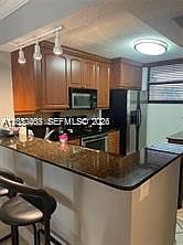 4th image of 110 Lake Emerald Dr APT 203