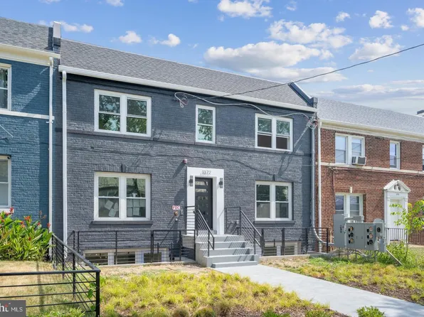 1372 Bryant St NE APT 4, Washington, DC 20018