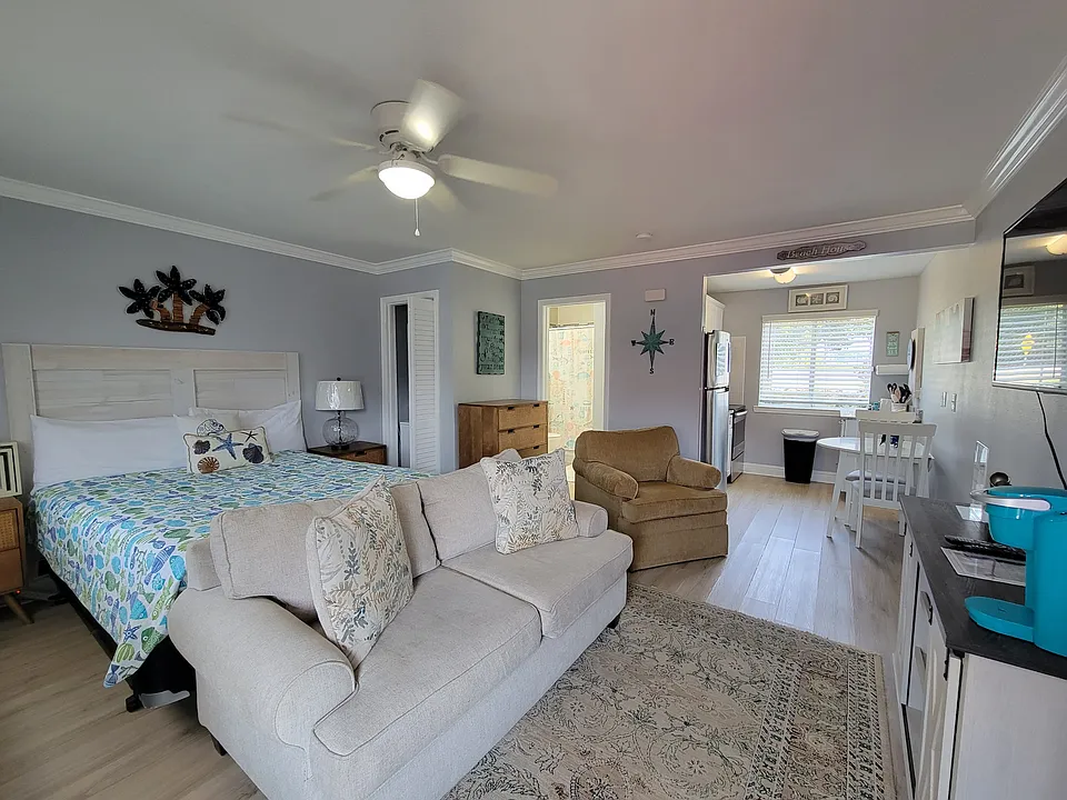 1664 Beach Blvd #7