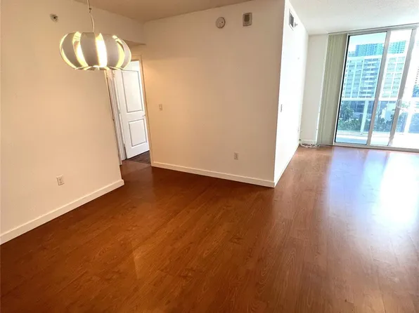 601 NE 23rd St, Miami, FL