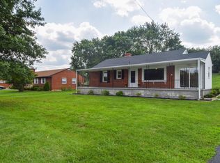 7520 Barrens Rd, Roanoke, VA 24019