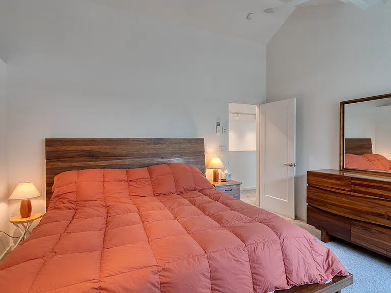 2180 W Alameda St #24 — Photo 25