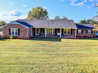 206 Woodland Dr, Lebanon, VA 24266