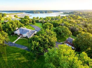 6257 W Lake Rd, Ozawkie, KS 66070