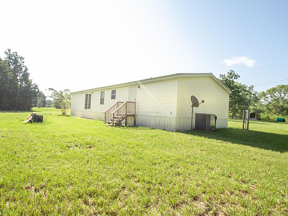 2nd image of 8834 NW County Road 125