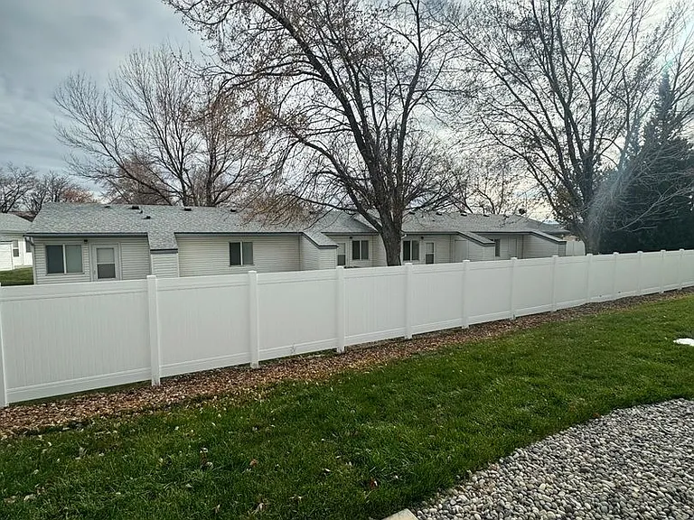 845 Golden Bear Ln — Photo 15