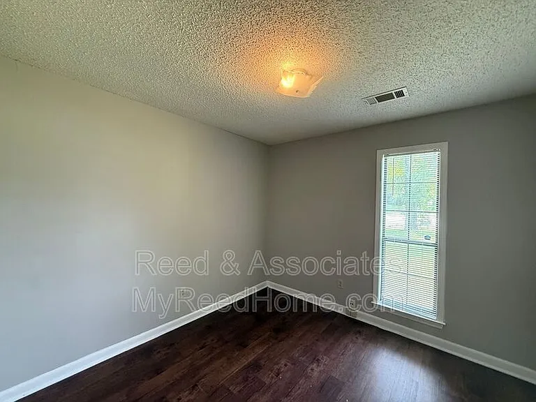 6556 Birch Hollow Dr — Photo 14