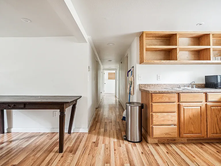 4708 7th Ave NE #B — Photo 16