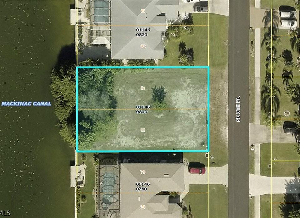 1st image of 326 SE 8th Pl