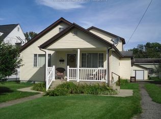 54 10th Ave, Saint Albans, WV