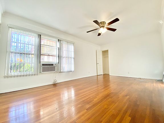 2nd image of 1516 Laurel Canyon Blvd #3