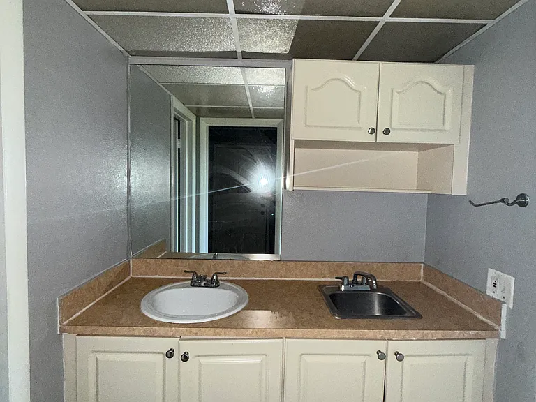 6960 Miami Gardens Dr #2-431A — Photo 13