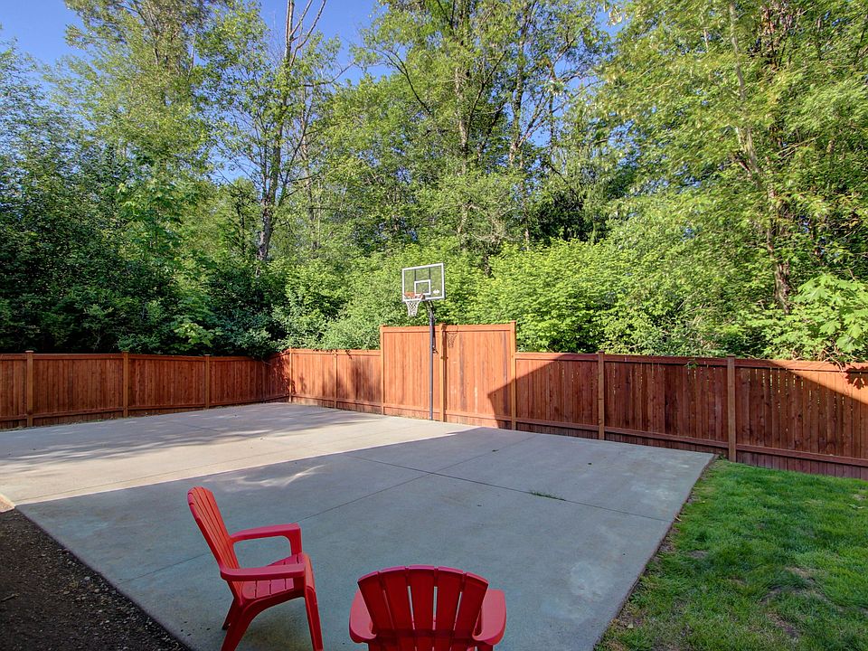 2nd image of 13605 3rd Ave NE