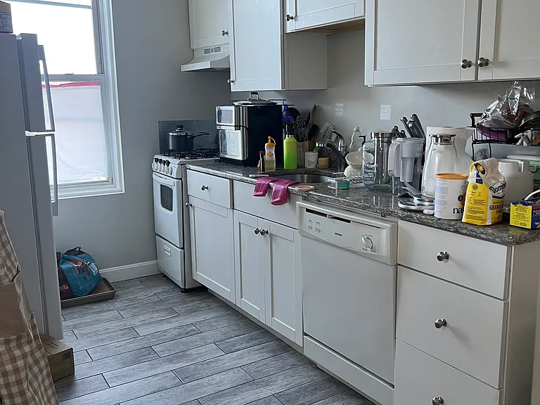 32 Highgate St #2 — Photo 4