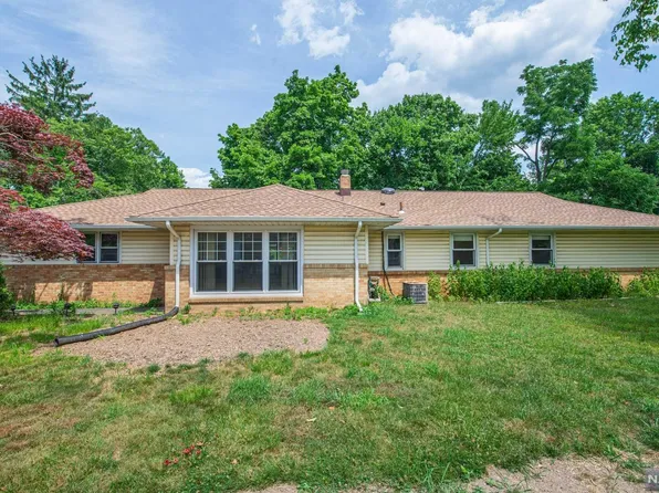 320 Lenox Ave, Pompton Lakes, NJ 07442