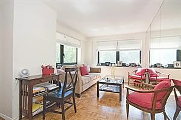 Rented by Douglas Elliman | media 48