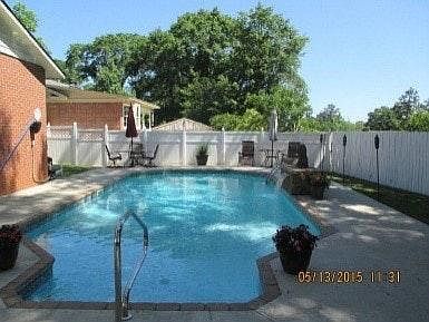 Inground Pool (Salt Water)