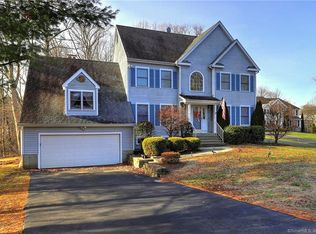 21 Wood Creek Dr, Monroe, CT 06468