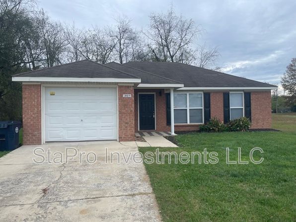 240 Hayes Ct