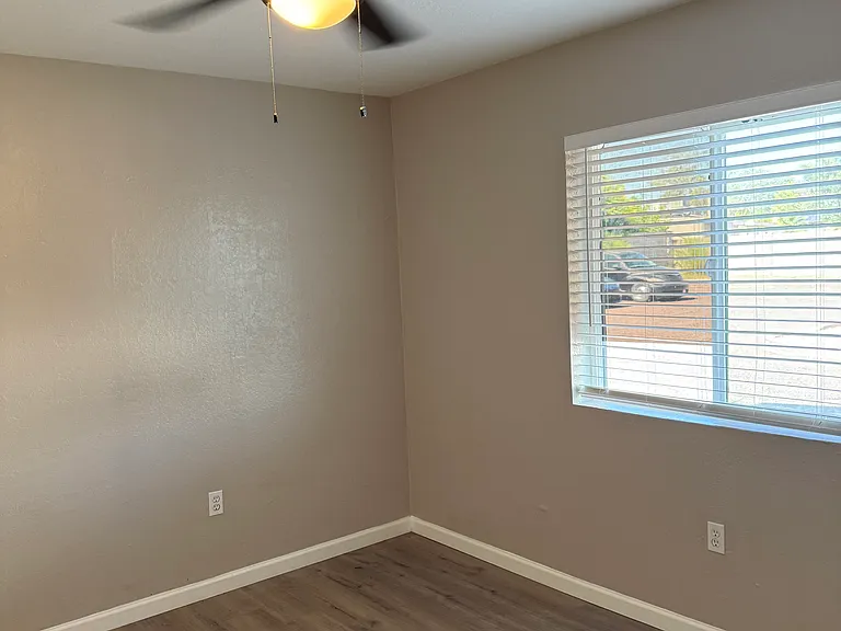 3142 E Cicero St #102 — Photo 14
