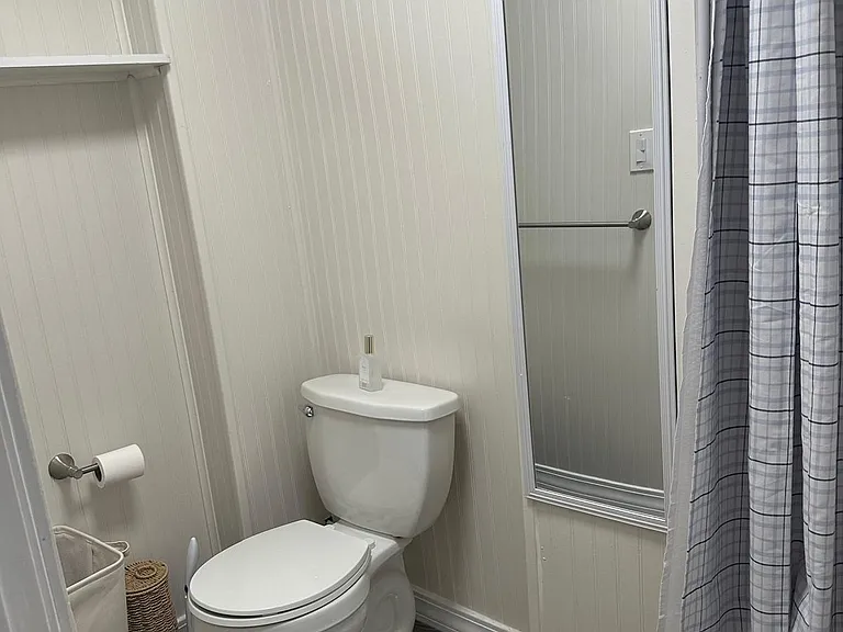 170 Washington St #1R — Photo 9