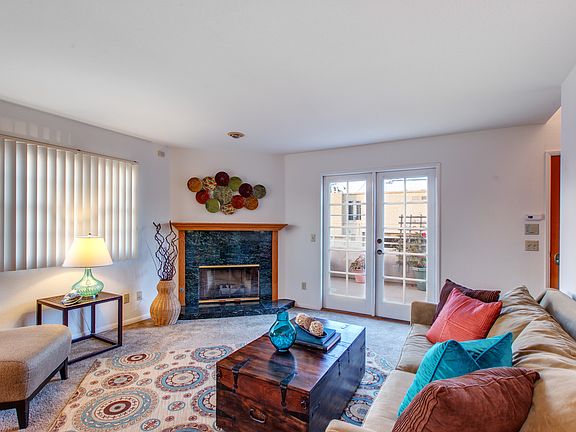 5th image of 4828 Orchard Ave Unit B