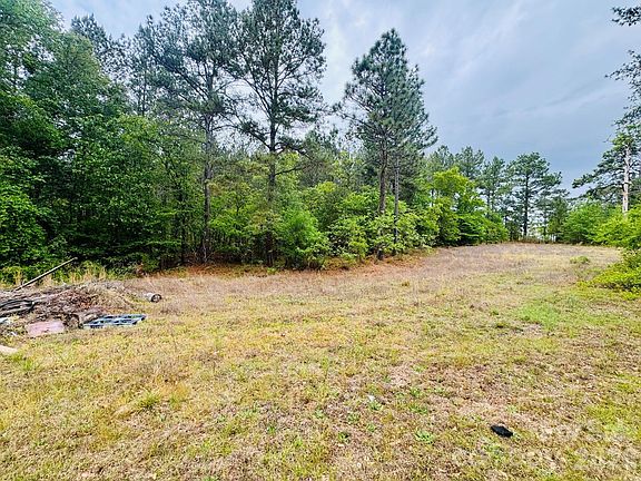 3rd image of 773 Beaverdam Church Rd