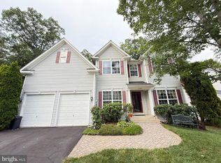 5280 Gunston Hall Dr, Woodbridge, VA 22193