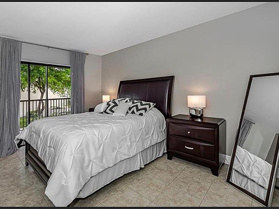 3rd image of 1248 S Military Trl APT 1722