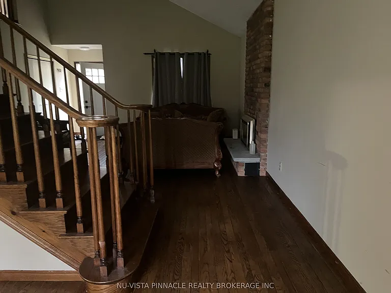 101 Castlegrove Blvd — Photo 17