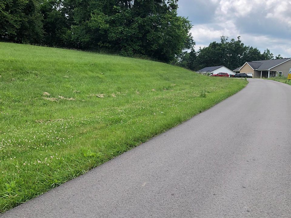 1st image of 7-12 Monroe Ln