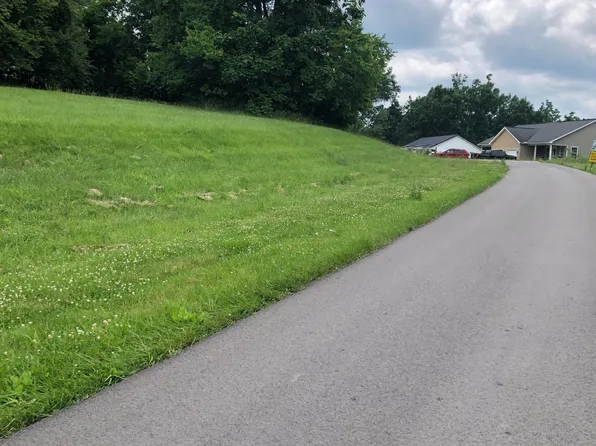 7-12 Monroe Ln, Campbellsburg, KY 40011