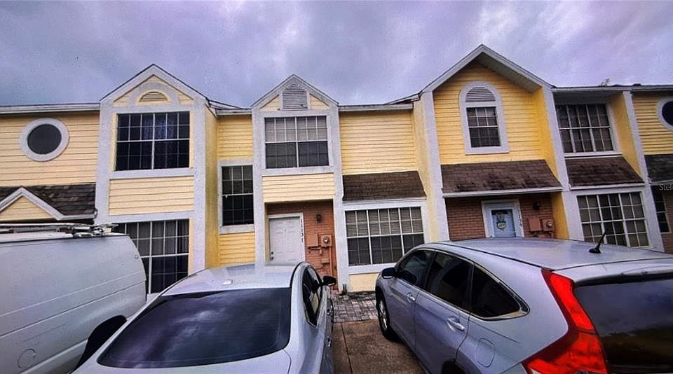 1st image of 11137 Essex Ridge Ct