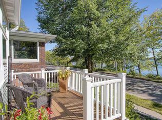 2822 Lakeland Ave, Madison, WI 53704