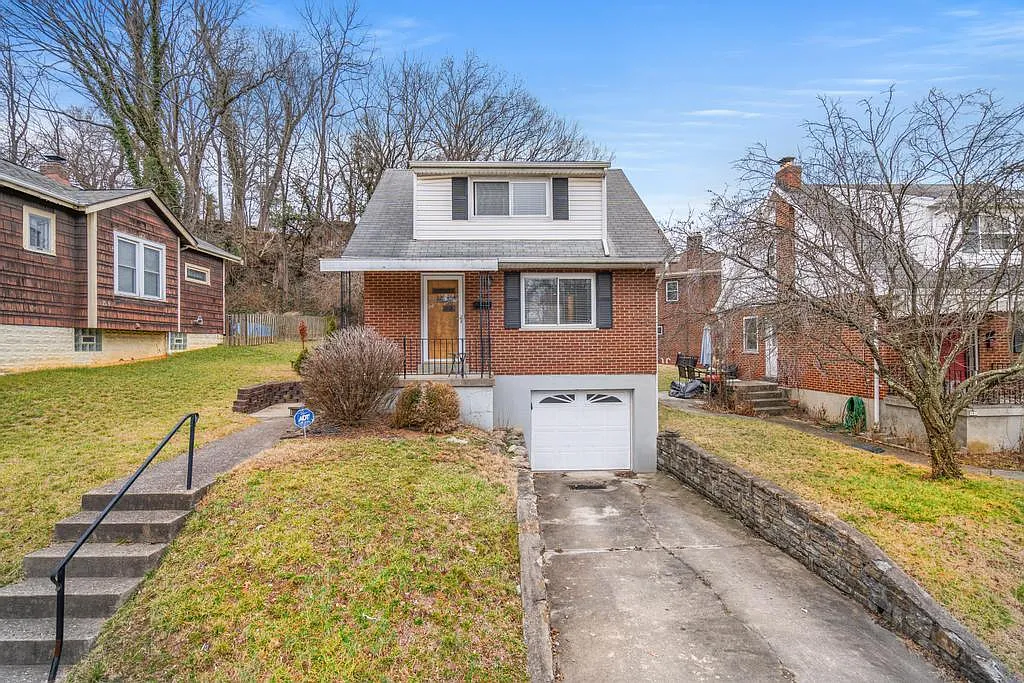 549 Taylor Ave photo 1
